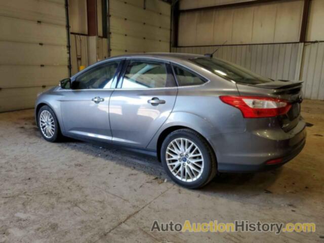 FORD FOCUS TITANIUM, 1FADP3J28DL103739