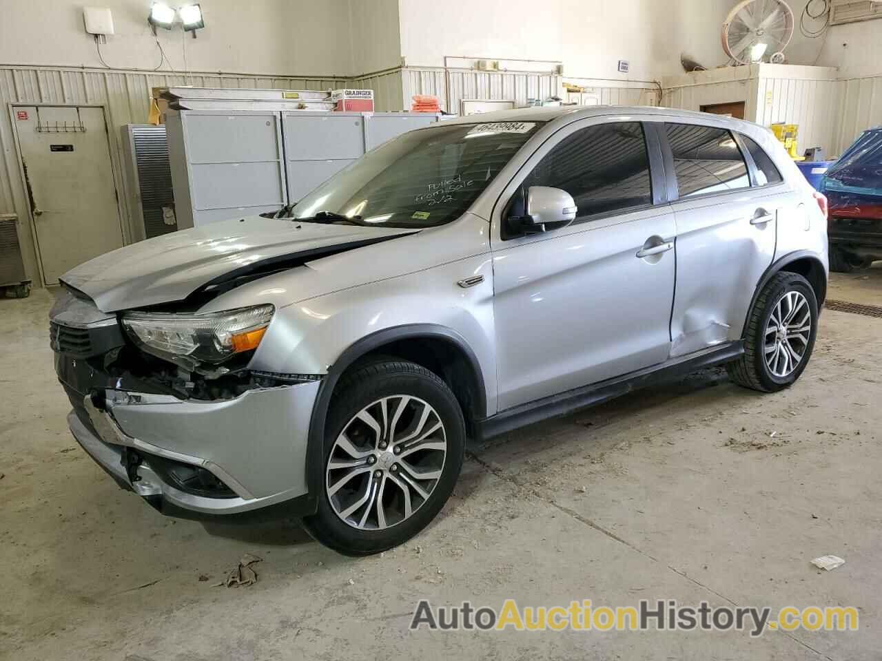 MITSUBISHI OUTLANDER ES, JA4AP3AU0HZ020186