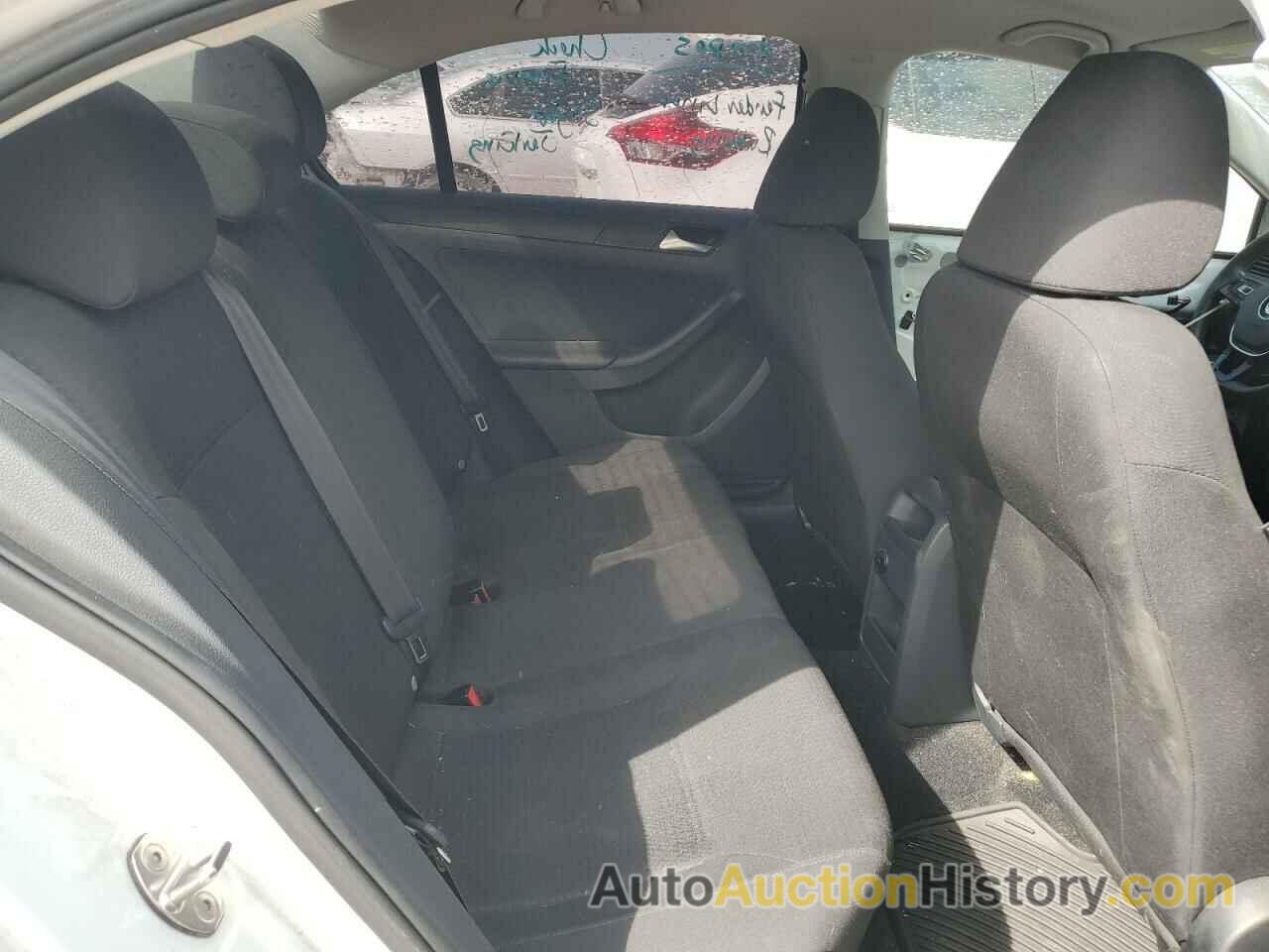 VOLKSWAGEN JETTA BASE, 3VW2K7AJ7FM347220