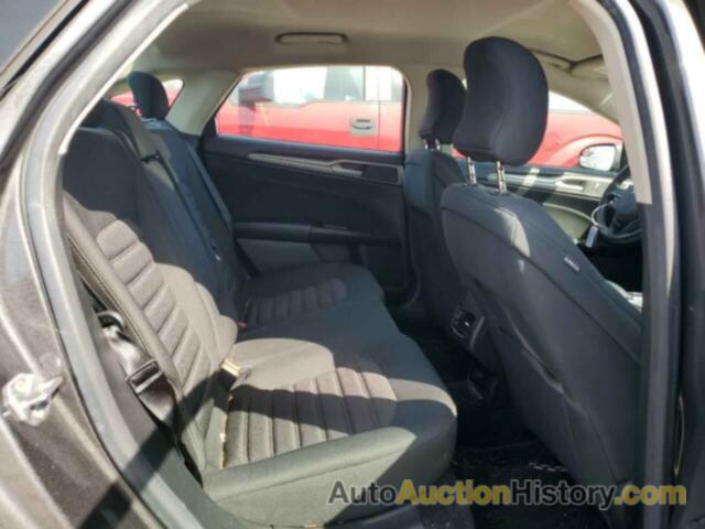 FORD FUSION SE, 3FA6P0H72HR117040