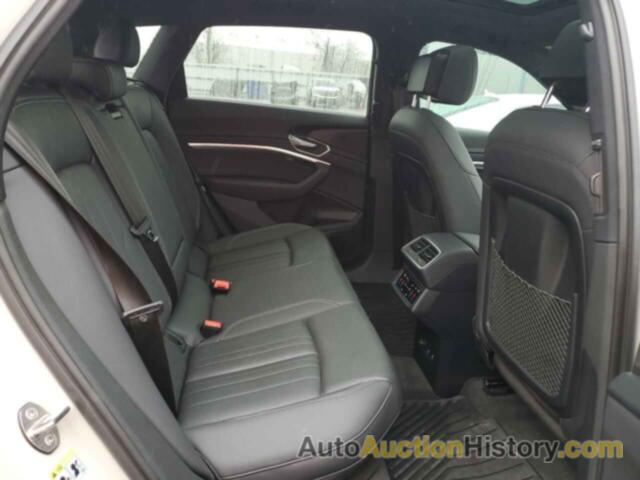 AUDI E-TRON PREMIUM PLUS, WA1LAAGE0NB008302