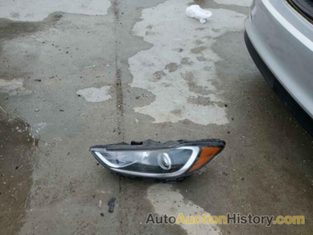 HYUNDAI ELANTRA SEL, 5NPD84LF8JH297279