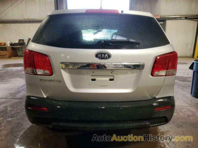 KIA SORENTO BASE, 5XYKT3A18BG087376