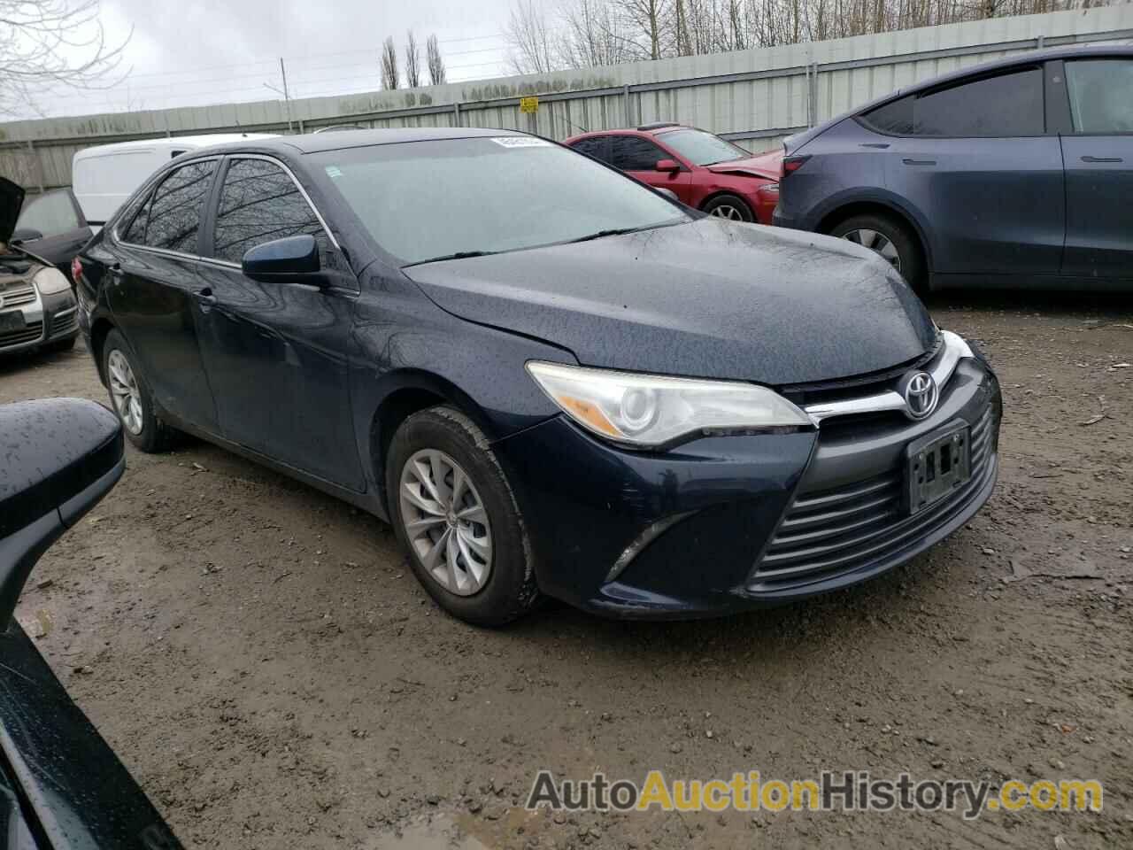 TOYOTA CAMRY LE, 4T4BF1FK1FR458803