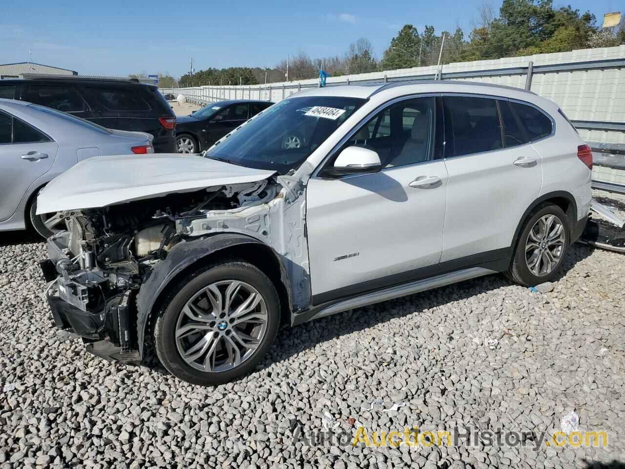 BMW X1 XDRIVE28I, WBXHT3C33G5E47409