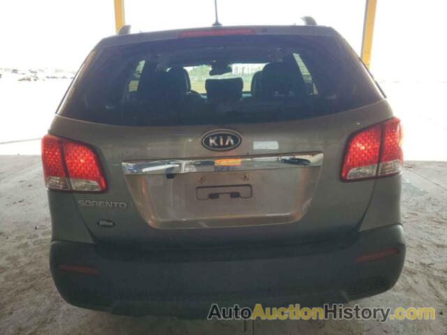 KIA SORENTO LX, 5XYKTCA68DG318629