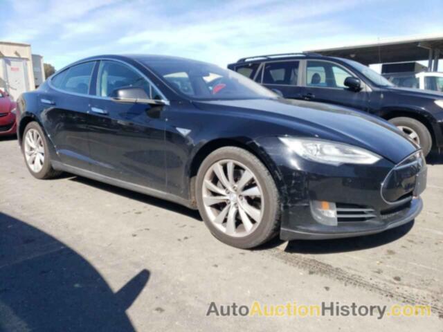 TESLA MODEL S, 5YJSA1CG4DFP20560