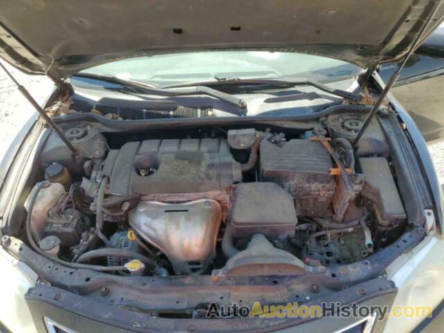 TOYOTA CAMRY BASE, 4T1BF3EK3BU738398