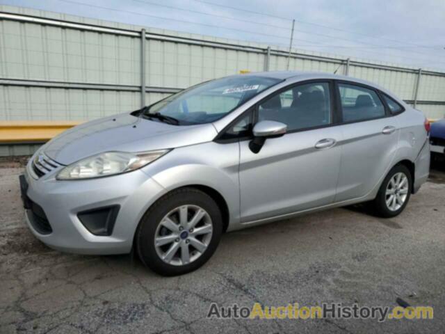 FORD FIESTA SE, 3FADP4BJ7DM117920