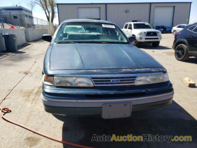 FORD CROWN VIC, 2FALP73W9RX209520