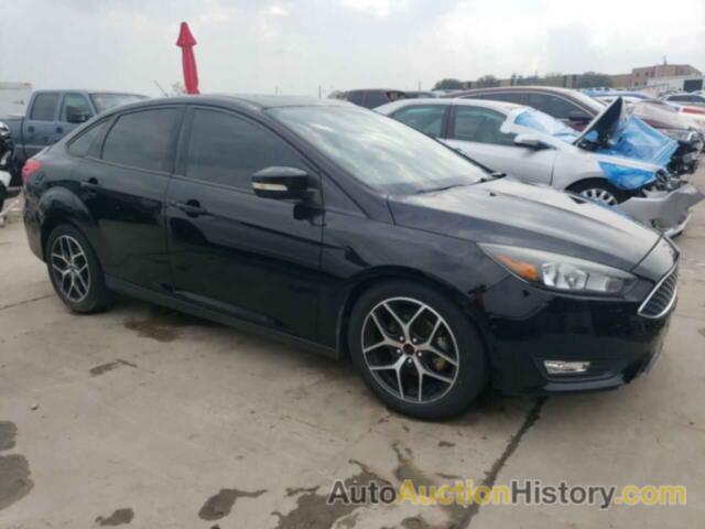 FORD FOCUS SEL, 1FADP3H26JL321390