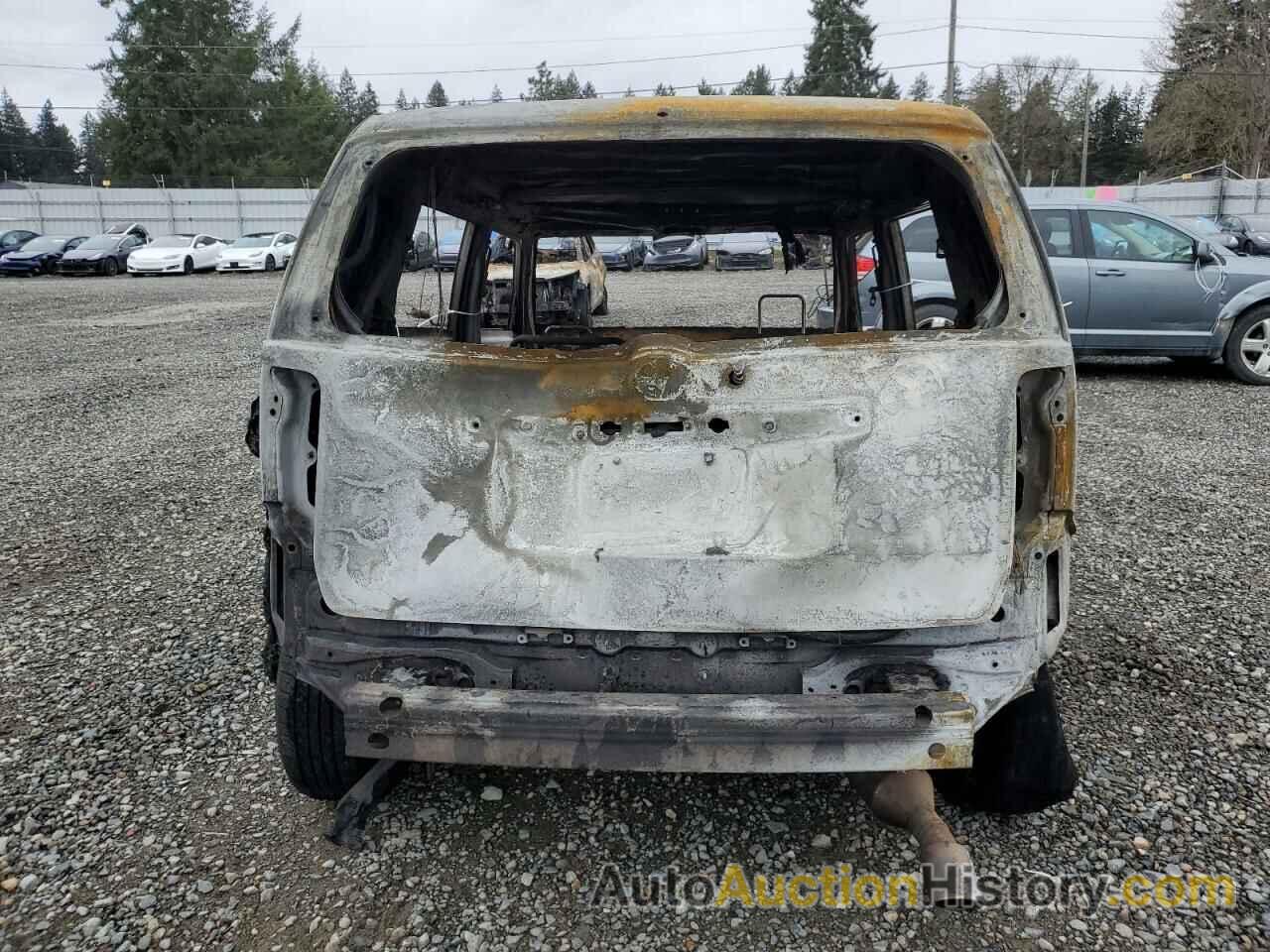 TOYOTA SCION XB, JTLZE4FEXB1128606