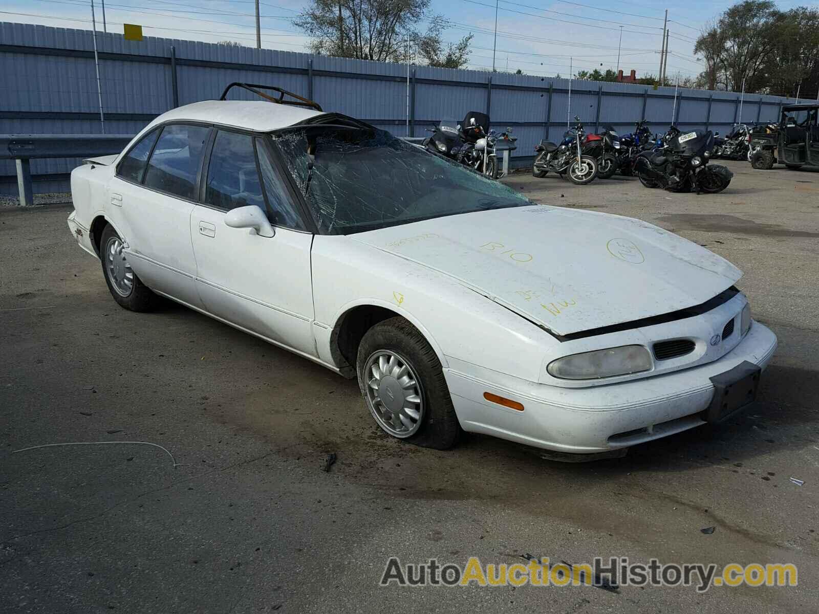 1997 OLDSMOBILE 88 BASE, 1G3HN52K1V4812763