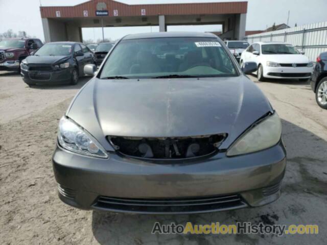 TOYOTA CAMRY LE, 4T1BE32K26U703025