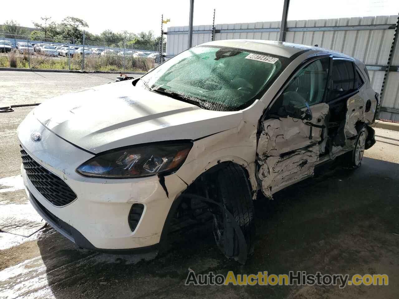 FORD ESCAPE SE, 1FMCU9G67NUA60627