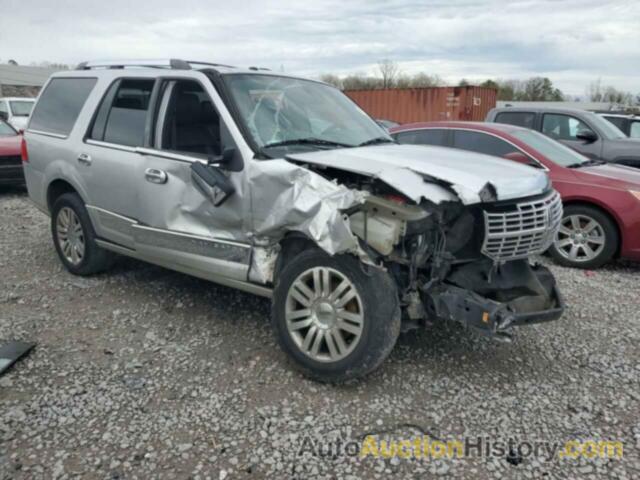 LINCOLN NAVIGATOR, 5LMJJ2H5XBEJ08203