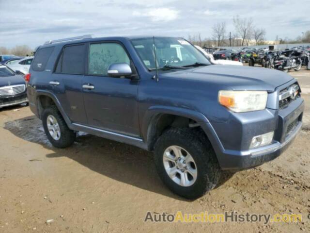 TOYOTA 4RUNNER SR5, JTEBU5JR3B5069905