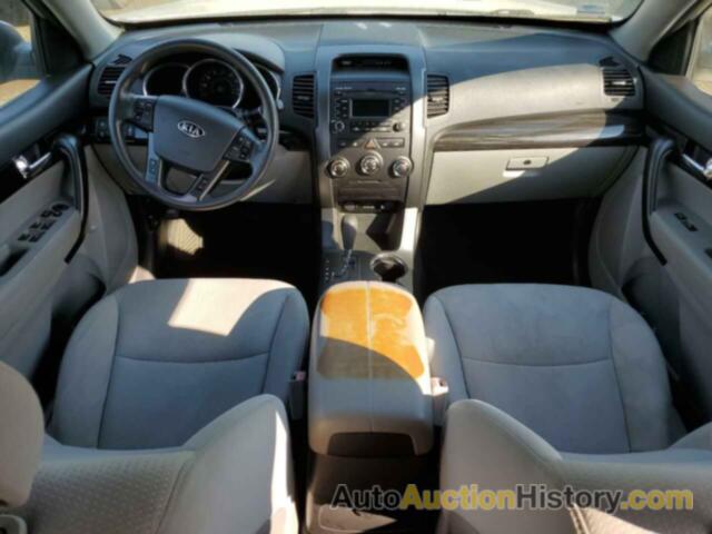 KIA SORENTO BASE, 5XYKTDA20CG281464