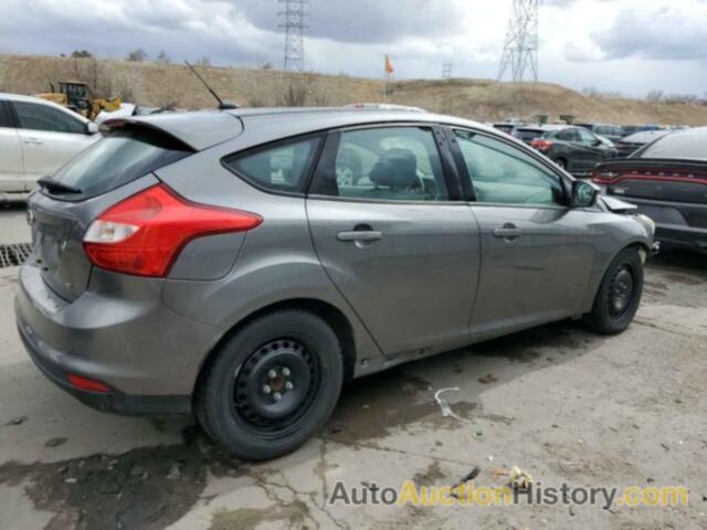 FORD FOCUS SE, 1FADP3K21DL305174