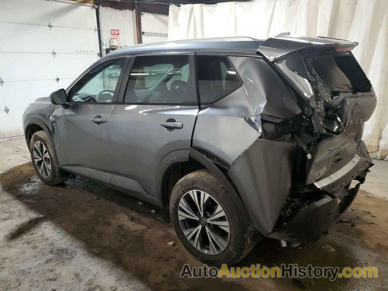 NISSAN ROGUE SV, 5N1BT3BB1NC727326