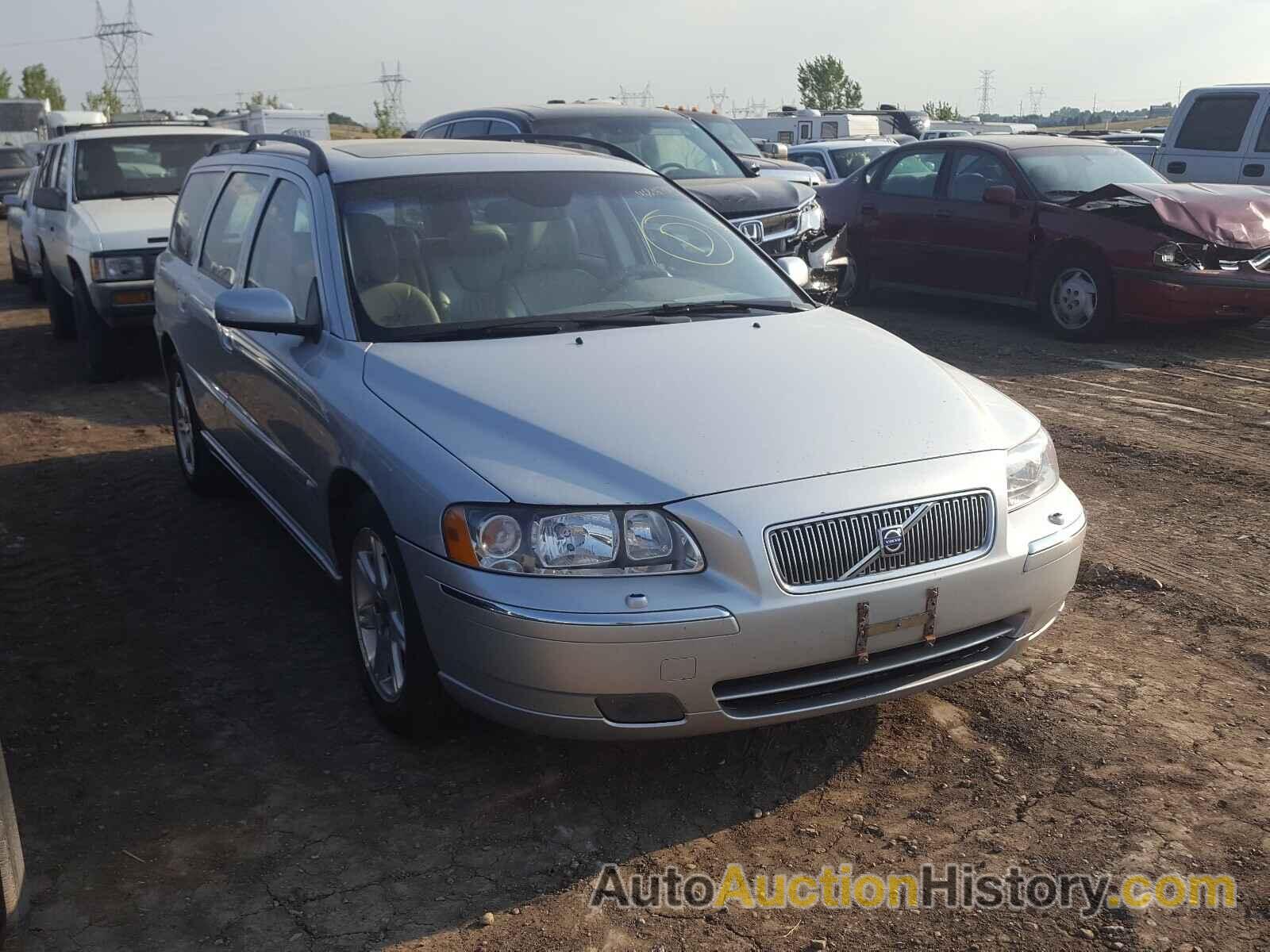 2005 VOLVO V70 FWD, YV1SW592052486307