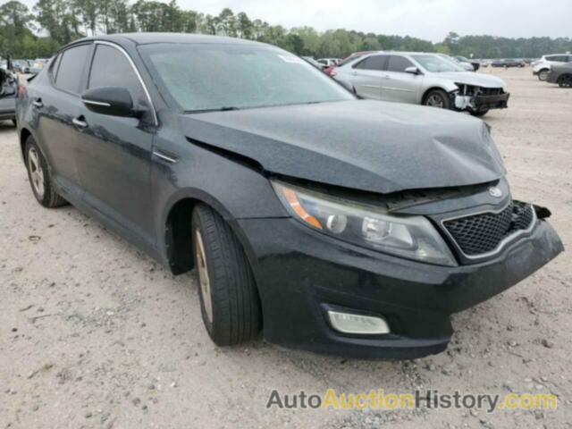 KIA OPTIMA LX, 5XXGM4A70EG266436