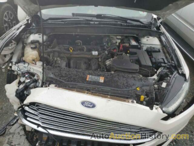 FORD FUSION SE, 3FA6P0H72FR113583