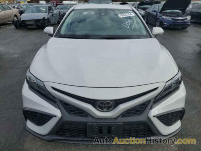 TOYOTA CAMRY SE, 4T1G11BK6NU068265