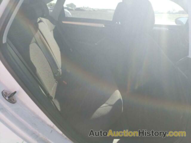 VOLKSWAGEN PASSAT S, 1VWAT7A35HC027618