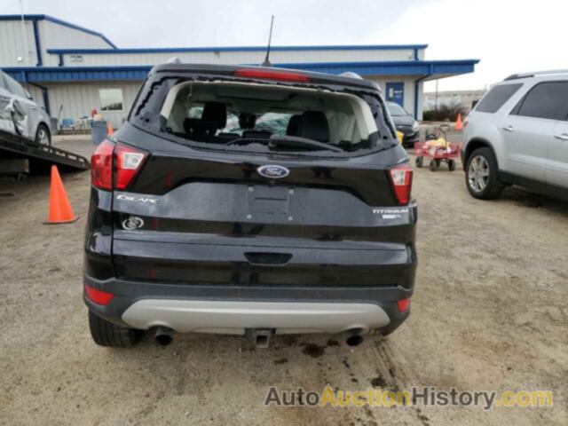 FORD ESCAPE TITANIUM, 1FMCU9J92KUC21805