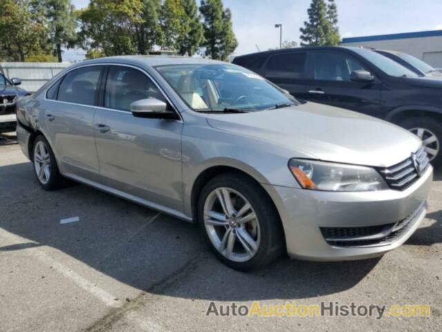 VOLKSWAGEN PASSAT SE, 1VWBS7A31EC082098