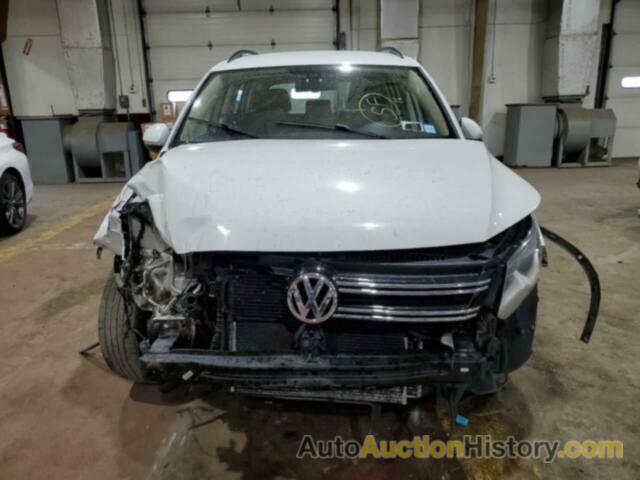 VOLKSWAGEN TIGUAN S, WVGBV7AX9GW604888