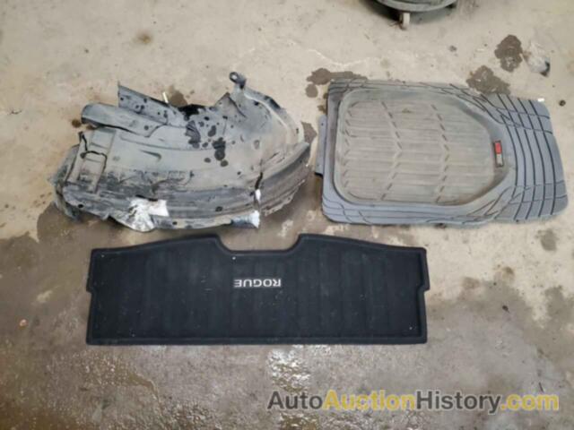 NISSAN ROGUE S, KNMAT2MV5KP519147