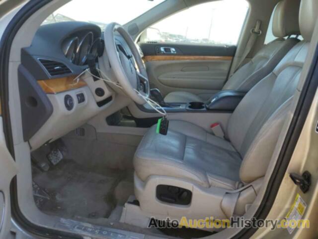 LINCOLN MKT, 2LMHJ5AT8ABJ23924