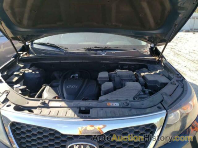 KIA SORENTO LX, 5XYKT4A61DG353387