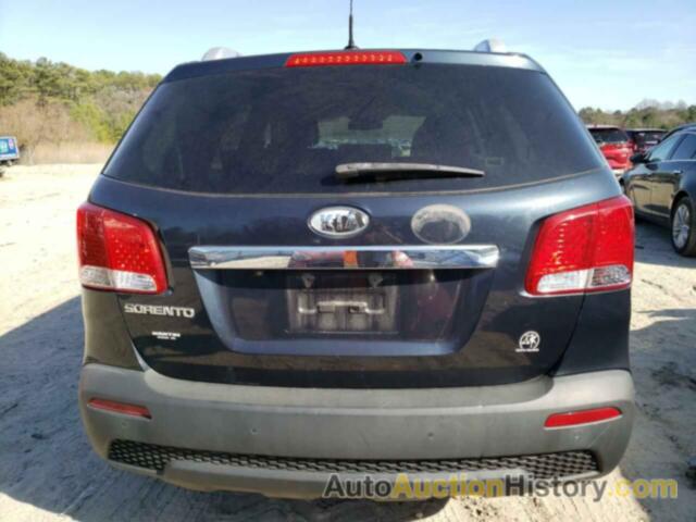 KIA SORENTO LX, 5XYKT4A61DG353387