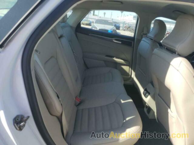 FORD FUSION SE HYBRID, 3FA6P0LUXJR204381