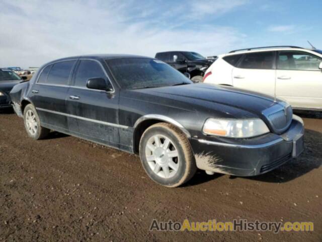 LINCOLN TOWNCAR EXECUTIVE L, 2LNBL8EV8BX756615