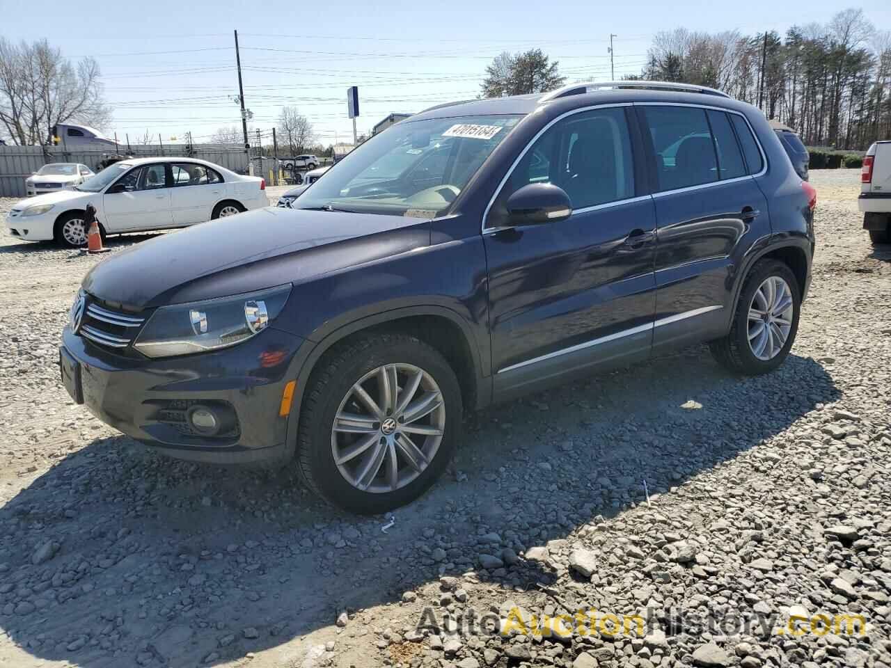 VOLKSWAGEN TIGUAN S, WVGBV7AX1CW509753