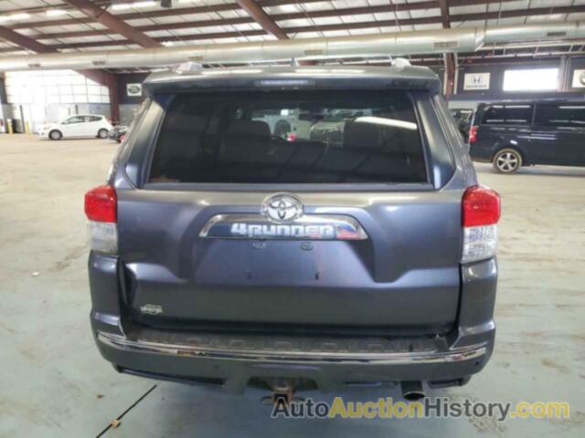 TOYOTA 4RUNNER SR5, JTEBU5JR4B5060016