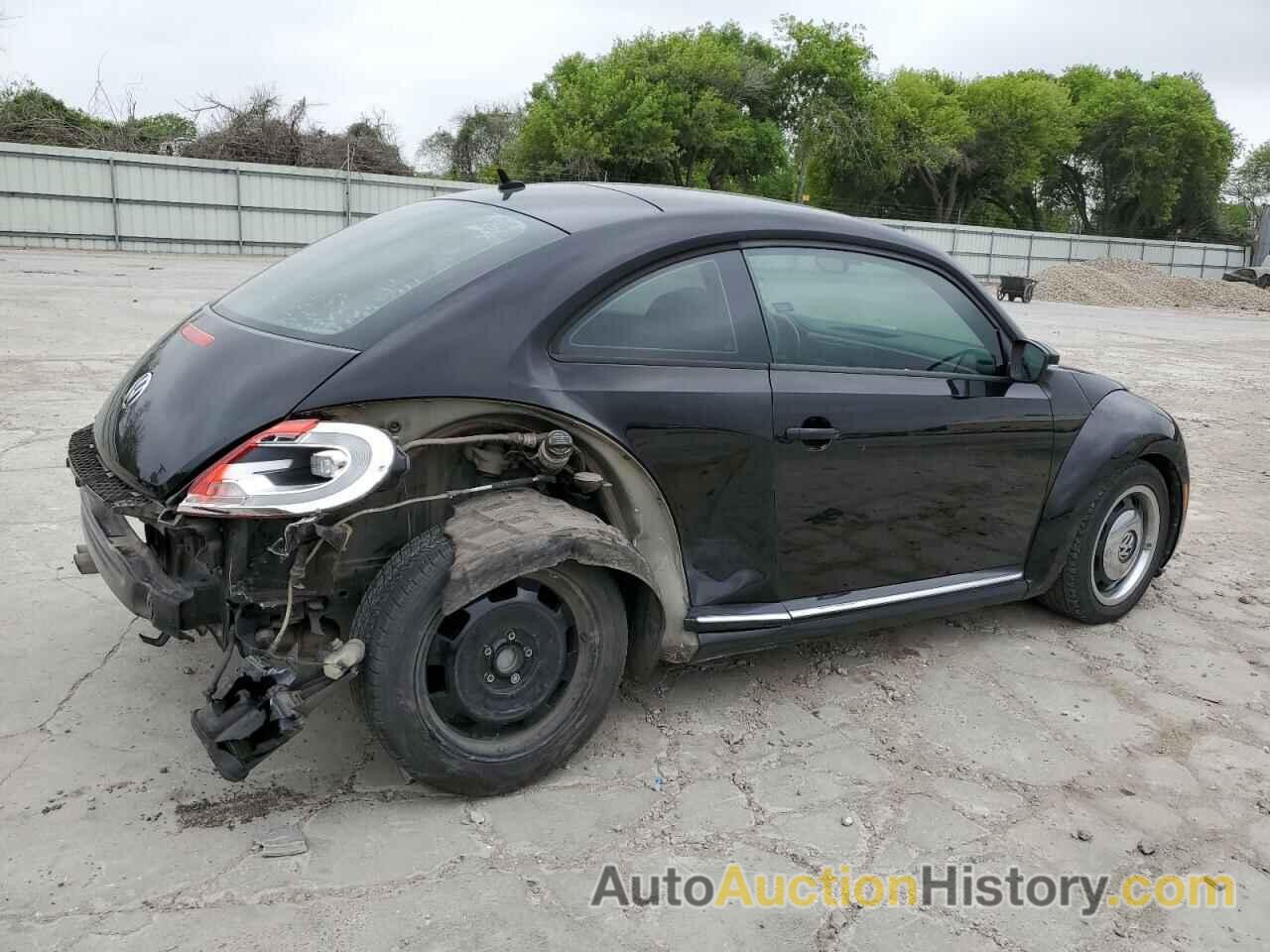 VOLKSWAGEN BEETLE, 3VWJX7AT2DM605624