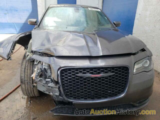 CHRYSLER 300 S, 2C3CCABG6NH221761