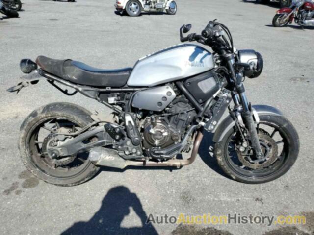 YAMAHA XSR700 C C, JYARM21Y4JA000022