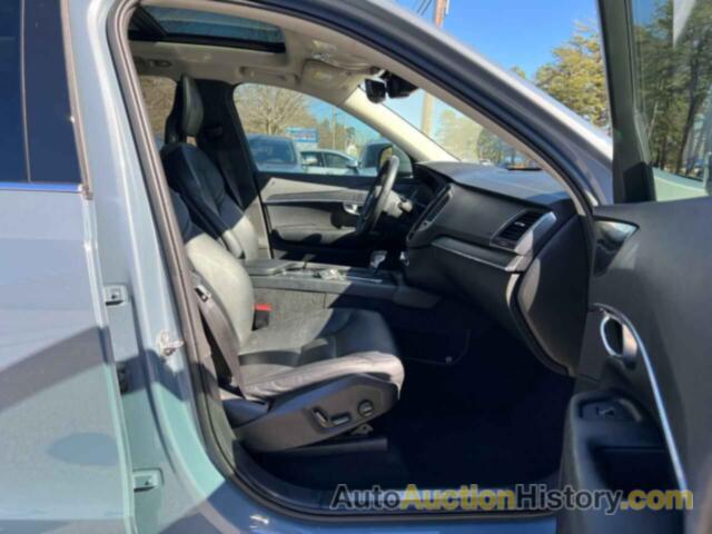 VOLVO XC90 T5 MOMENTUM, YV4102PK9L1545245