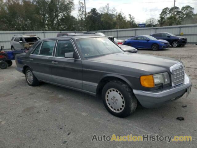 MERCEDES-BENZ 560-CLASS SEL, WDBCA39E2MA569361