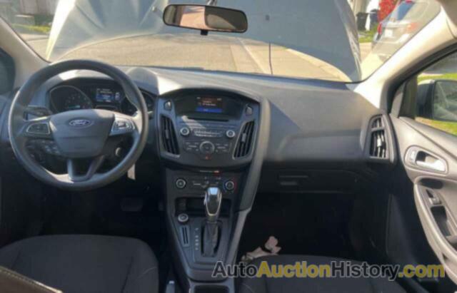 FORD FOCUS SE, 1FADP3F2XFL221495