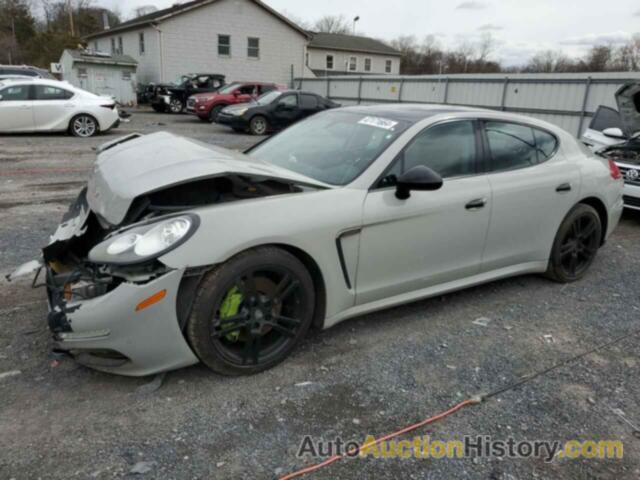 PORSCHE PANAMERA 2, WP0AA2A74EL005751