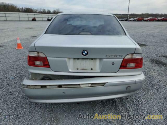 BMW 5 SERIES I, WBADT53423CE94465