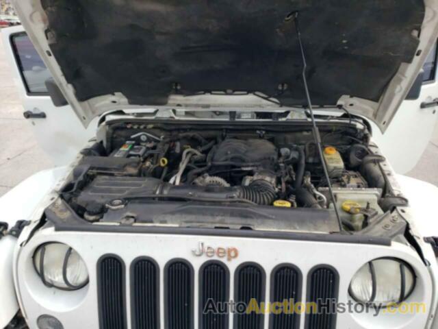 JEEP WRANGLER SAHARA, 1C4BJWEG2EL117230