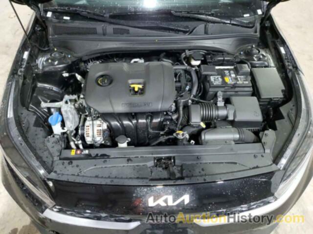 KIA FORTE LX, 3KPF24AD2RE746547